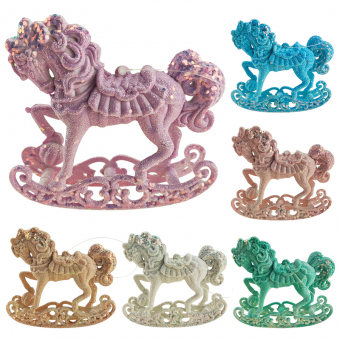 Купить Елочная игрушка с глиттером "Лошадка на санях" 10 х 9,5 см. оптом